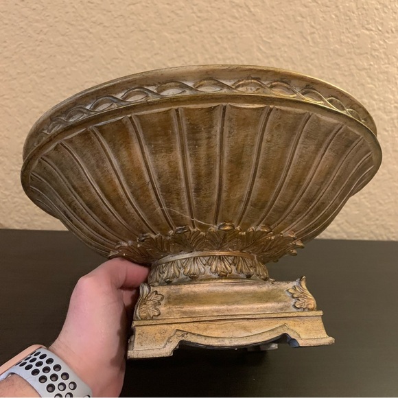 Rustic ornate Tuscany decorative bowl / tray - Picture 6 of 9